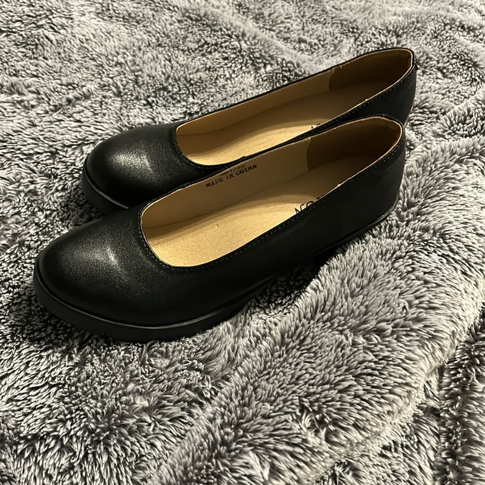 Women's Chunky Closed Toe Heels Low Block Heel Work Pumps size 9